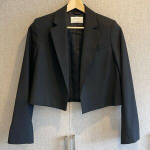 NWOT Aritzia Babaton Wool Suiting Fabric Cropped Blazer Sz S